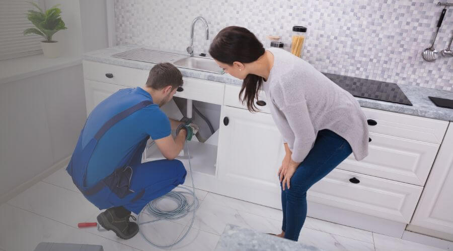 Professional septic pumping service in Helm, CA